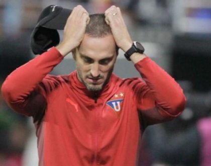 Luis Zubeldía, nueva expulsión como técnico de Liga (Q) y no es el único que se porta mal en cuerpo técnico de los albos