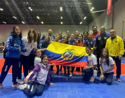 Club Porteños Juniors gana título de voleibol en Estados Unidos al vencer en final del Campeonato Nacional Junior al club Sky Black
